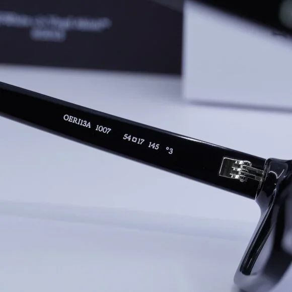 Final Price! Off-White OERI13A WARREN 1007 Sunglasses Off-White OERI13A WARREN unisex Black Rectangle Sunglasses  main image 4